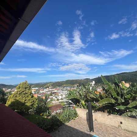 Casa Com Visao Panoramica No Centro De Nova Trento Appartement Buitenkant foto